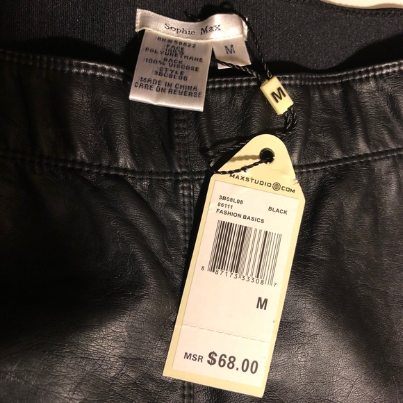 Sophie Max/ Mac Studio Black faux leather pants - Picture 2 of 7